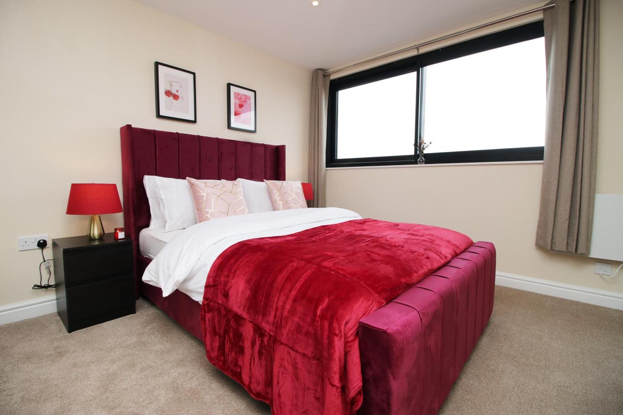 Luxury 4 Bedroom 4 Ensuite Home In Penarth Κάρντιφ Εξωτερικό φωτογραφία