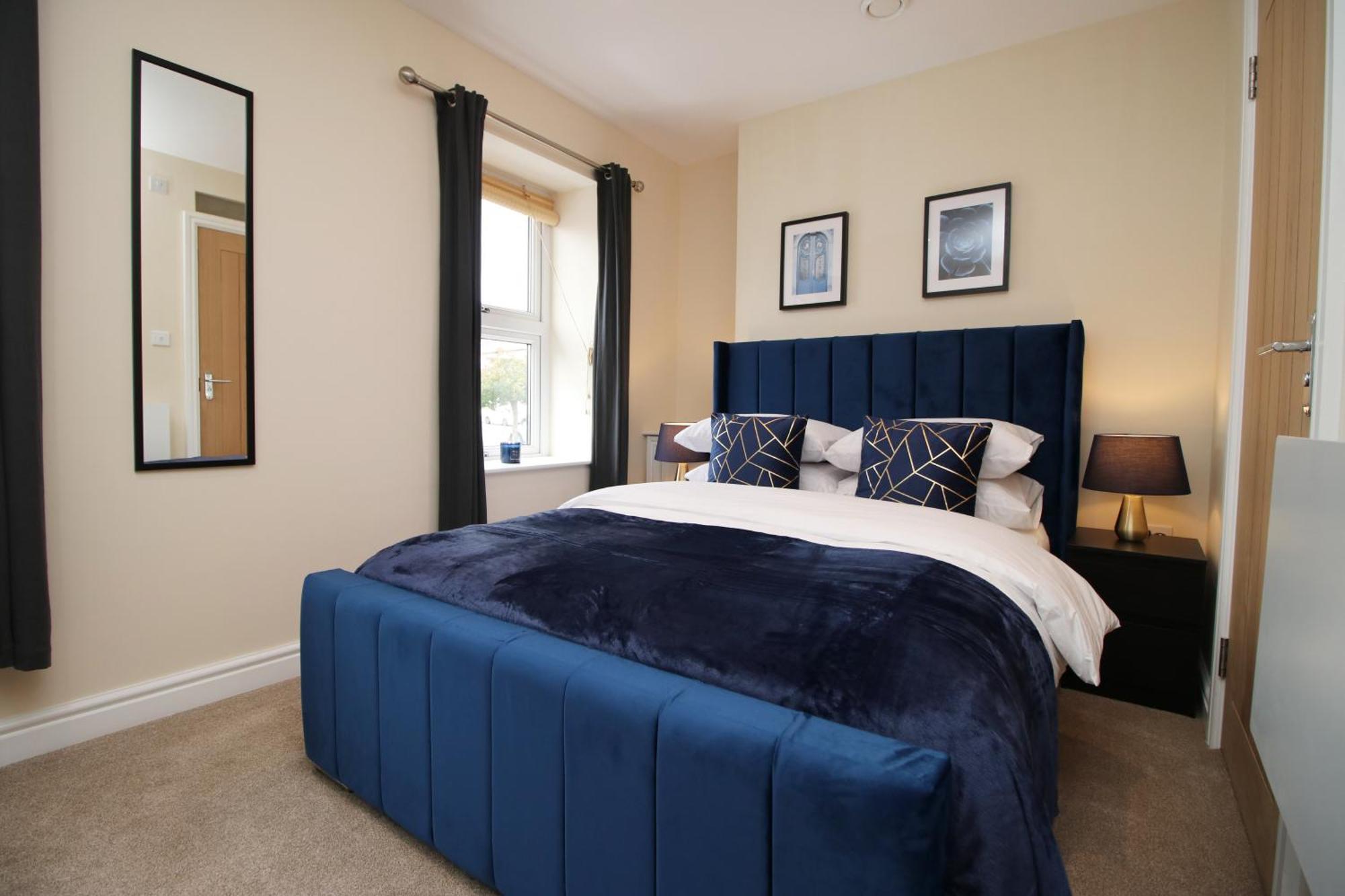 Luxury 4 Bedroom 4 Ensuite Home In Penarth Κάρντιφ Εξωτερικό φωτογραφία